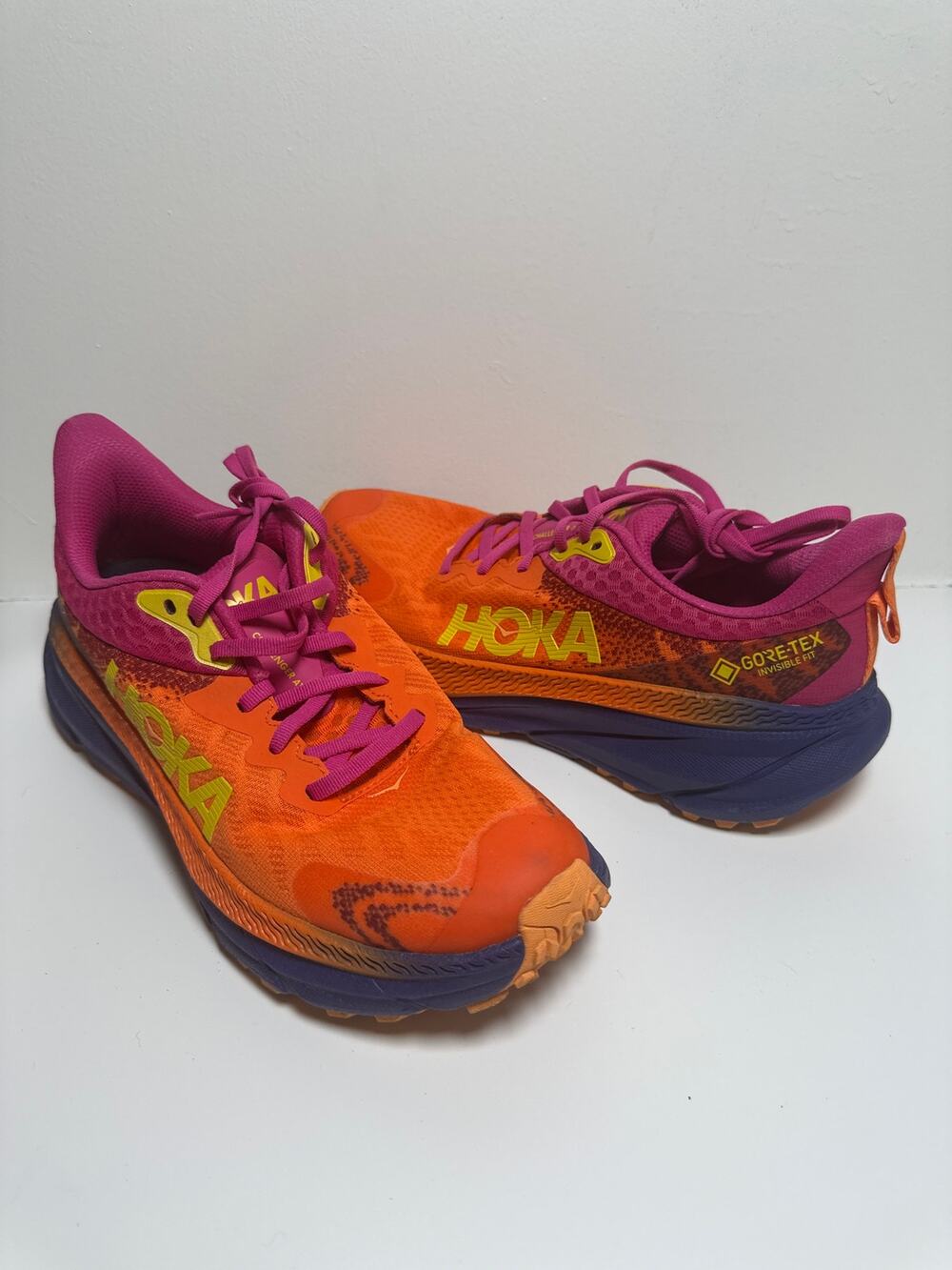 HOKA Challenger ATR 7 Trail Running Shoes Orange Pink Yarrow Womens Size 8